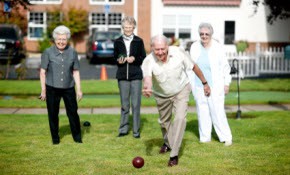 05seniorsistock_000018101660xsmall 05seniorsistock_000018101660xsmall